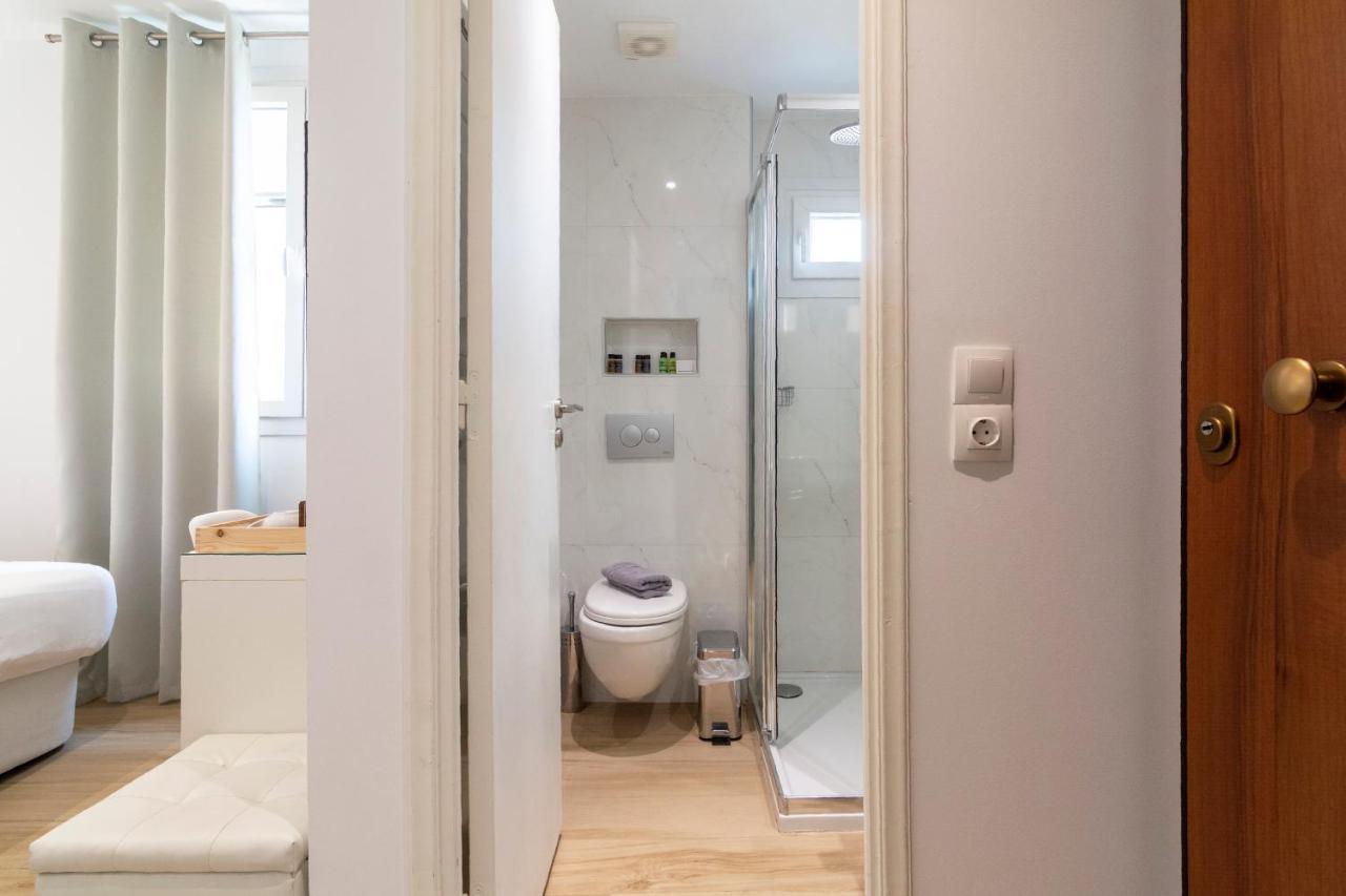 Dema's Luxury Suites Athènes Extérieur photo