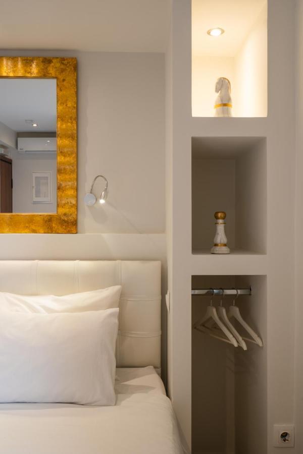 Dema's Luxury Suites Athènes Extérieur photo