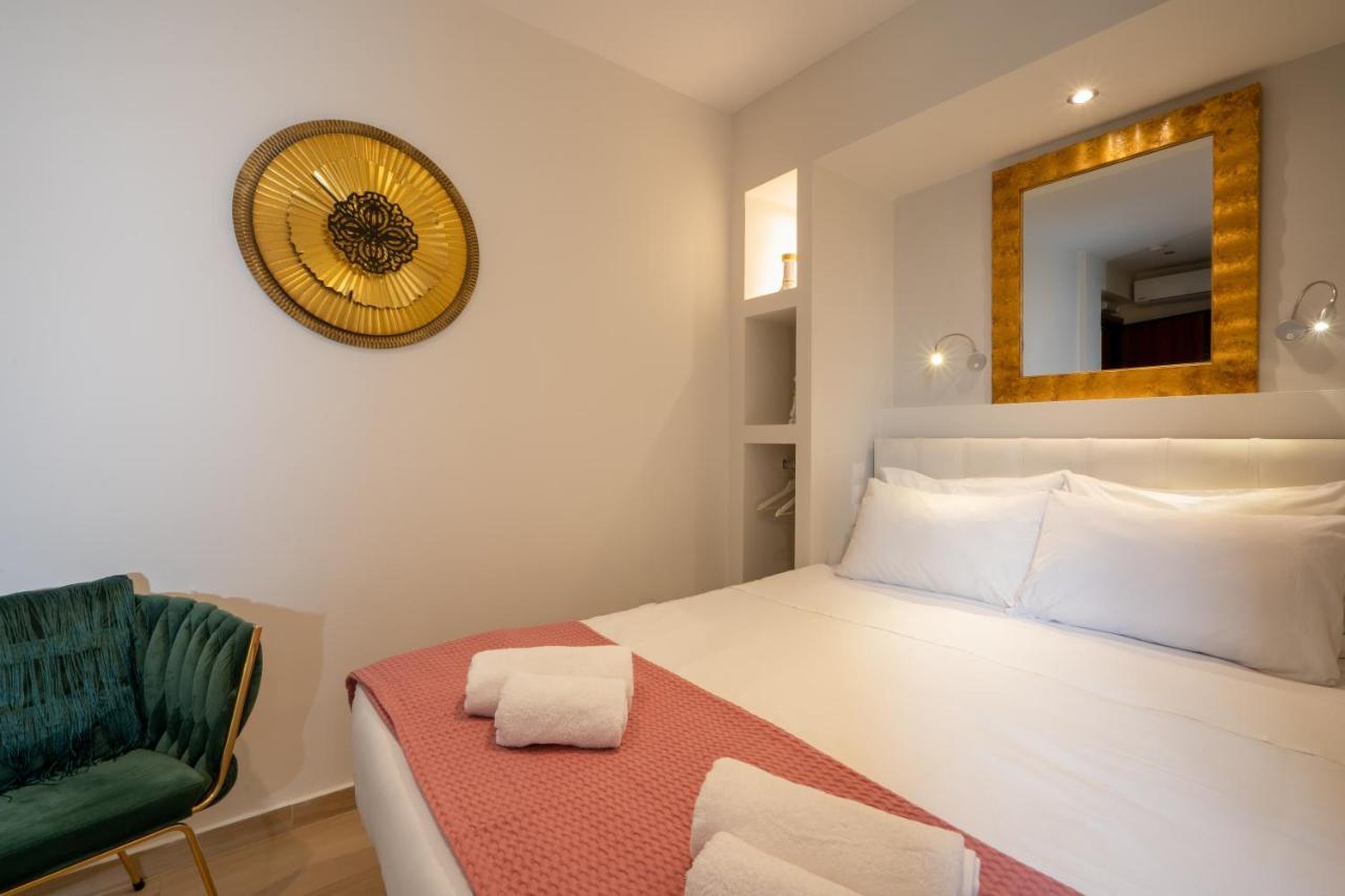 Dema's Luxury Suites Athènes Extérieur photo